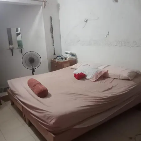 Rhinos House Apartment